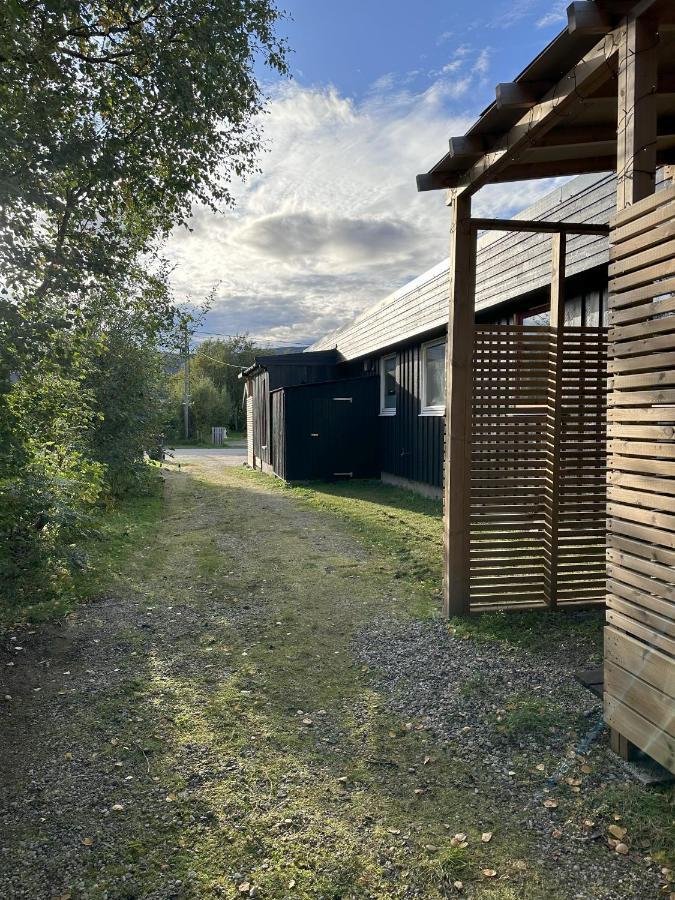 Fin Sentral Leilighet I Lakselv! Екстер'єр фото